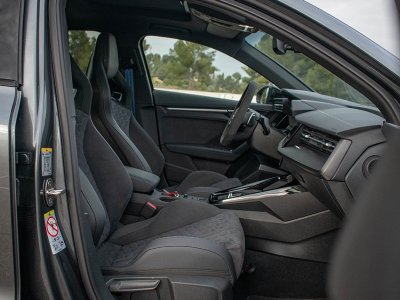 Audi RS3 SportBack Performance Edition 1 of 300 - Malus pay&eacute; - Carte grise fran&ccedil;aise - TVA apparente - 998 &euro;/mois - Toit pano, audio B&O   - 15