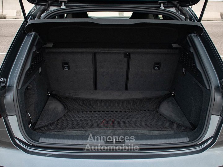 Audi RS3 SportBack Performance Edition 1 of 300 - Malus pay&eacute; - Carte grise fran&ccedil;aise - TVA apparente - 998 &euro;/mois - Toit pano, audio B&O - 25