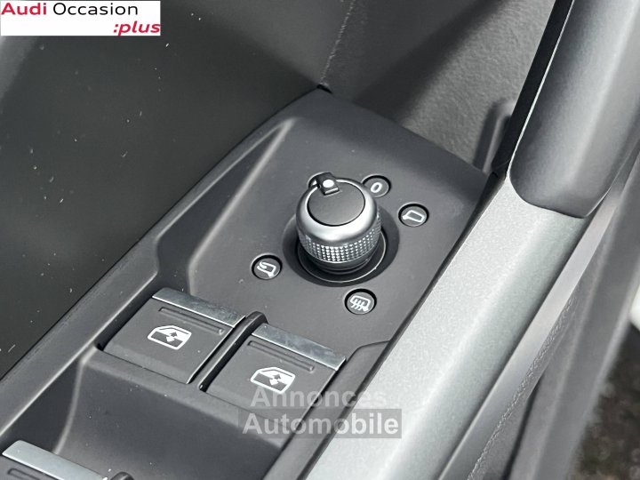 Audi Q3 35 TDI 150 ch S tronic 7 S line plus - 28