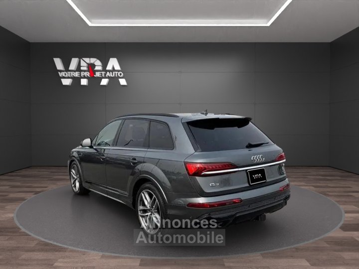 Audi Q7 Technik S Line &bull; 55 TFSI-E 30 V6 380ch &bull; 7 places &bull; Cam&eacute;ra 360&deg; &bull; B&amp;O &bull; Toit panoramique &bull; Si&egrave;ges ventil&eacute;s &bull; Affichage t&ecirc;te haute - 7