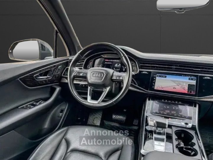 Audi Q7 Technik S Line &bull; 55 TFSI-E 30 V6 380ch &bull; 7 places &bull; Cam&eacute;ra 360&deg; &bull; B&amp;O &bull; Toit panoramique &bull; Si&egrave;ges ventil&eacute;s &bull; Affichage t&ecirc;te haute - 10