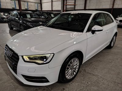 Audi A3 III 16 TDI 110ch FAP Ambition Luxe S tronic 7 - 1