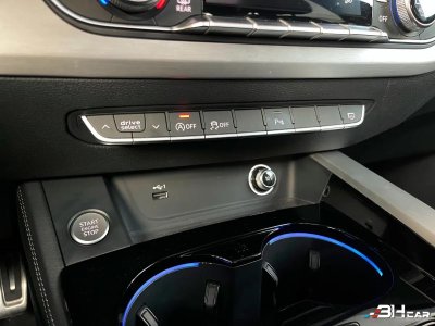 Audi A4 AVANT 35 TDI 163 S-LINE S-TRONIC - Entretien - Toit ouvrant - Caméra - Siège chauffant - 24