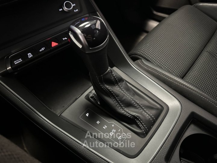 Audi Q3 Sportback 45 TFSIe 245 ch S tronic 6 S line - 19