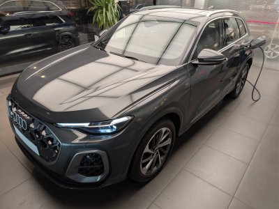 Audi Q5 e-hybrid 299 ch S tronic 7 Quattro S line - 3