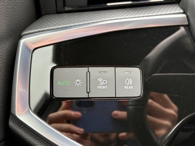 Audi Q3 Sportback 35 TFSI 150 ch S tronic 7 S line - 33