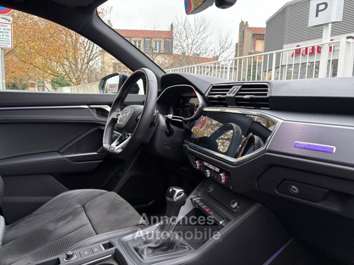 Audi Q3 Sportback 35 TFSI 150 ch S tronic 7 S Edition - 32