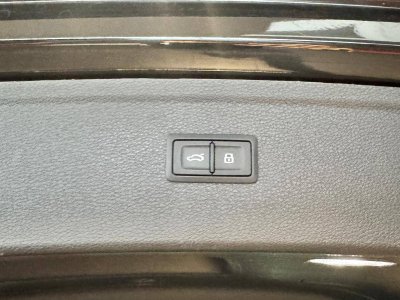 Audi Q5 40 TDI 204 S tronic 7 Quattro S line - 38