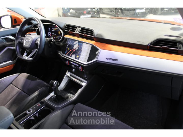 Audi Q3 15 35 TFSI - 150 - S-tronic Design Luxe SUIVI COMPLET - 8