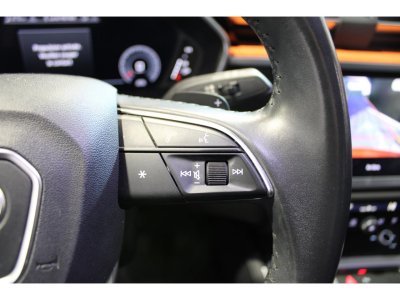 Audi Q3 15 35 TFSI - 150 - S-tronic Design Luxe SUIVI COMPLET - 19