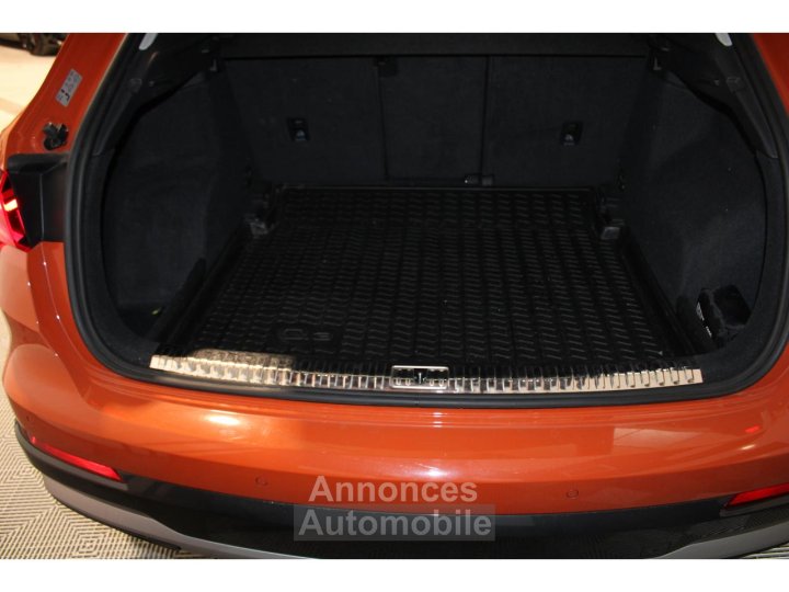 Audi Q3 15 35 TFSI - 150 - S-tronic Design Luxe SUIVI COMPLET - 24