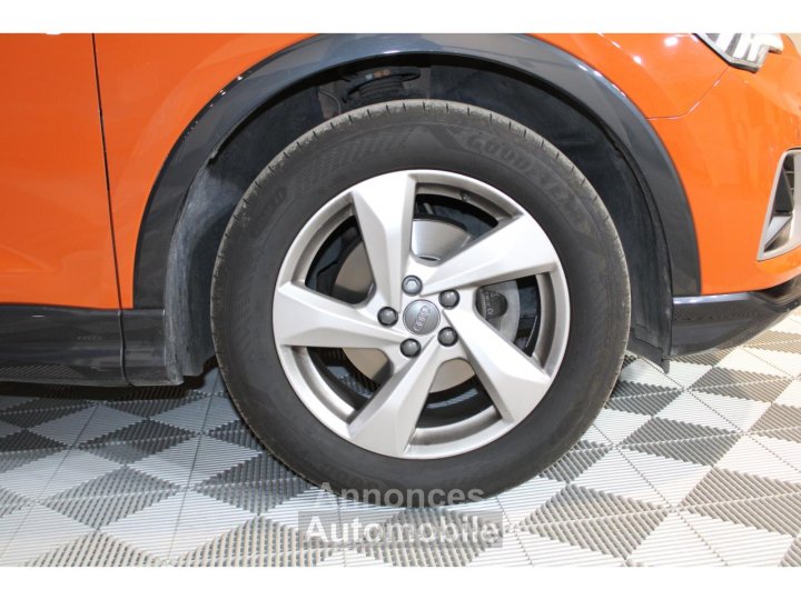 Audi Q3 15 35 TFSI - 150 - S-tronic Design Luxe SUIVI COMPLET - 29