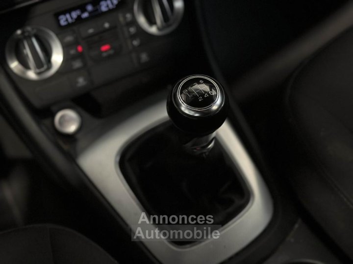 Audi Q3 Quattro 20 TDI 140ch Ambiente - Attelage - 14