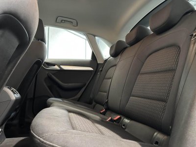 Audi Q3 Quattro 20 TDI 140ch Ambiente - Attelage - 18