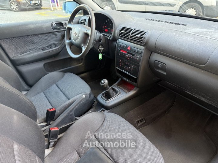 Audi A3 16 100CH AMBIENTE 5P - 9