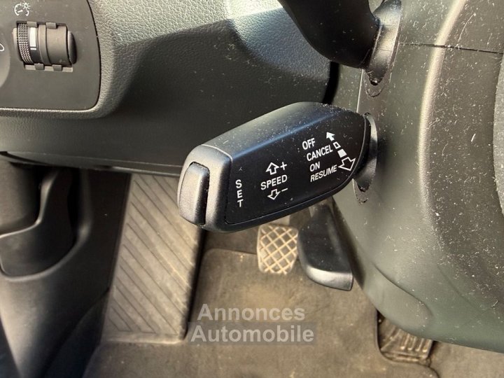 Audi Q3 20 tdi 150ch ultra ambiente - 38