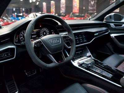 Audi RS6 C8 PERFORMANCE QUATTRO 630cv | 1ère Main Origine FR B&O 3D CarPlay Soft close HUD À partir de 1489-mois - 5