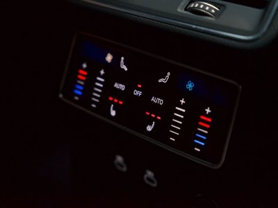 Audi RS6 C8 PERFORMANCE QUATTRO 630cv | 1ère Main Origine FR B&O 3D CarPlay Soft close HUD À partir de 1489-mois - 12