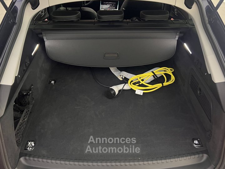 Audi A6 Avant 50 TFSIe 299 ch S tronic 7 Quattro Avus - 11