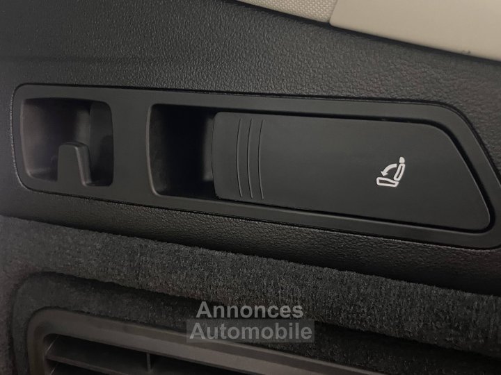 Audi A6 Avant 50 TFSIe 299 ch S tronic 7 Quattro Avus - 13