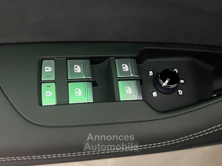 Audi A6 Avant 50 TFSIe 299 ch S tronic 7 Quattro Avus - 17