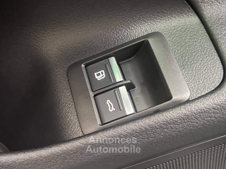 Audi A6 Avant 50 TFSIe 299 ch S tronic 7 Quattro Avus - 18