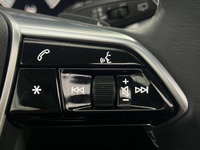 Audi A6 Avant 50 TFSIe 299 ch S tronic 7 Quattro Avus - 26