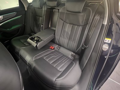 Audi A6 Avant 50 TFSIe 299 ch S tronic 7 Quattro Avus - 70