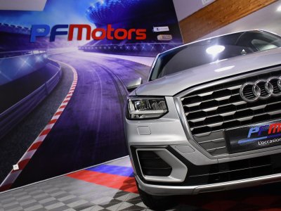 Audi Q2 Sport 35 TFSI 150 S-Tronic GPS Virtual Cuir Caméra ACC Pré Sense Car Play LED Hayon JA 17 - 9