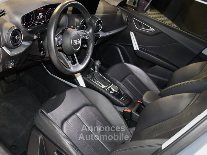 Audi Q2 Sport 35 TFSI 150 S-Tronic GPS Virtual Cuir Caméra ACC Pré Sense Car Play LED Hayon JA 17 - 12