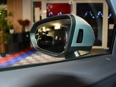 Audi Q2 Sport 35 TFSI 150 S-Tronic GPS Virtual Cuir Caméra ACC Pré Sense Car Play LED Hayon JA 17 - 20