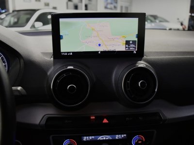 Audi Q2 Sport 35 TFSI 150 S-Tronic GPS Virtual Cuir Caméra ACC Pré Sense Car Play LED Hayon JA 17 - 24