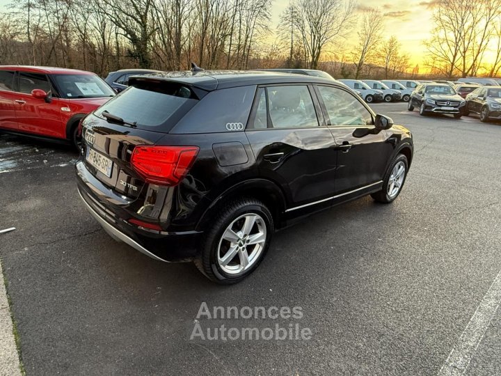 Audi Q2 10 30 TFSI - 116 - BV S-tronic Sport GPS + RADAR AR/AV + CLIM - 7