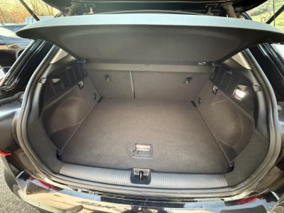 Audi Q2 10 30 TFSI - 116 - BV S-tronic Sport GPS + RADAR AR/AV + CLIM - 12