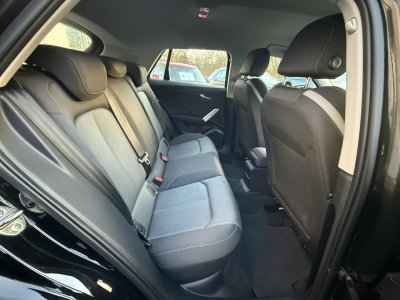 Audi Q2 10 30 TFSI - 116 - BV S-tronic Sport GPS + RADAR AR/AV + CLIM - 13
