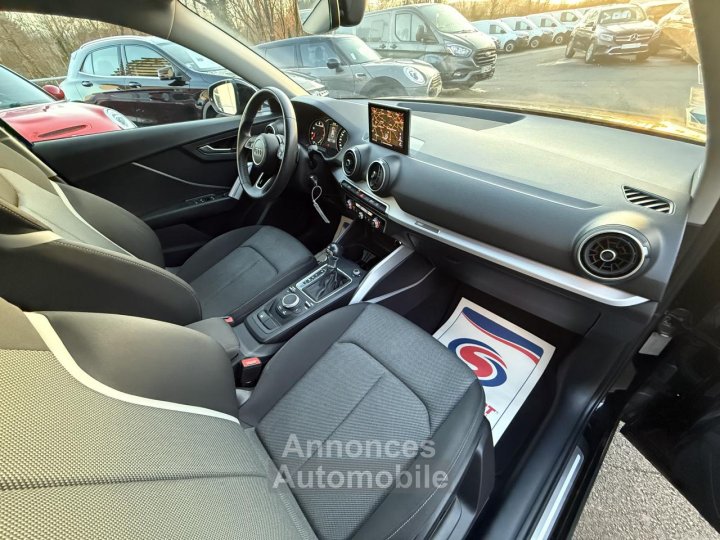 Audi Q2 10 30 TFSI - 116 - BV S-tronic Sport GPS + RADAR AR/AV + CLIM - 15
