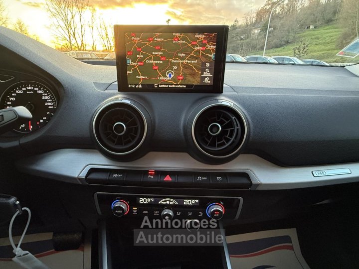 Audi Q2 10 30 TFSI - 116 - BV S-tronic Sport GPS + RADAR AR/AV + CLIM - 17
