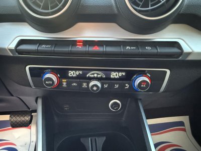 Audi Q2 10 30 TFSI - 116 - BV S-tronic Sport GPS + RADAR AR/AV + CLIM - 22