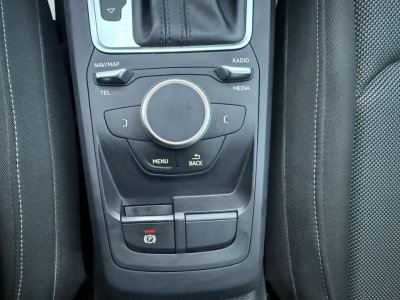 Audi Q2 10 30 TFSI - 116 - BV S-tronic Sport GPS + RADAR AR/AV + CLIM - 25