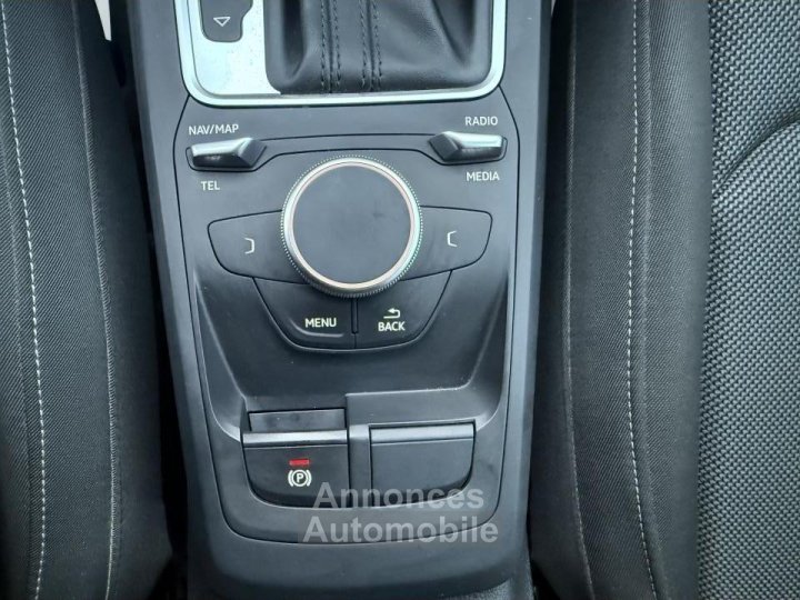 Audi Q2 10 30 TFSI - 116 - BV S-tronic Sport GPS + RADAR AR/AV + CLIM - 25