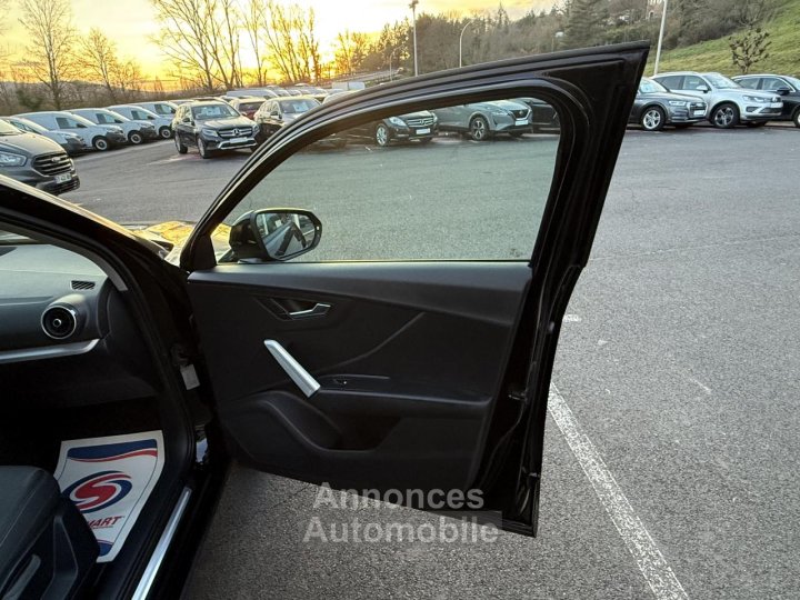 Audi Q2 10 30 TFSI - 116 - BV S-tronic Sport GPS + RADAR AR/AV + CLIM - 34