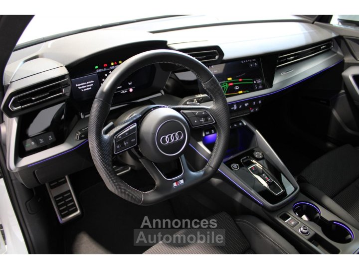 Audi A3 Sportback 15 35 TFSI - 150 - S-Tronic 7 - S line - 9