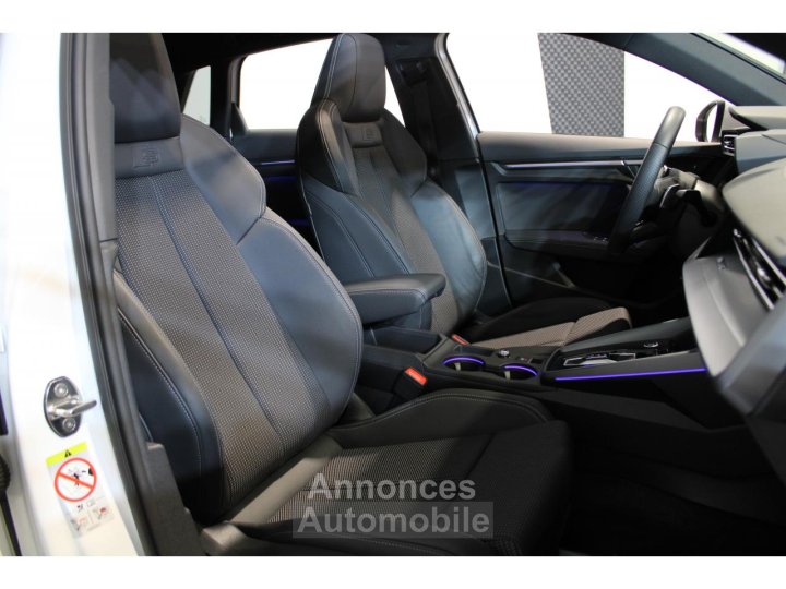 Audi A3 Sportback 15 35 TFSI - 150 - S-Tronic 7 - S line - 12