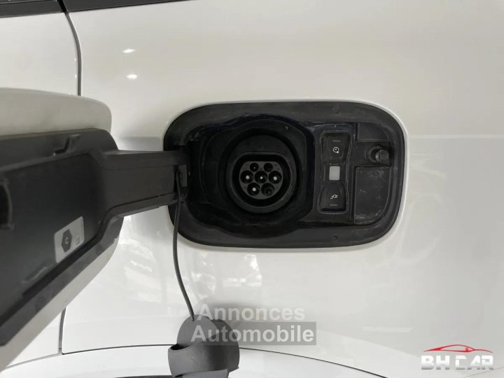 Audi Q5 ? SPORTBACK HYBRIDE 50 TFSI E 299 CH S-LINE QUATTRO 2023 ATTELAGE - 39