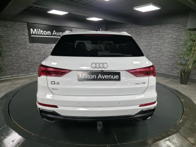 Audi Q3 20 TDI - 150 - BV S-tronic S-Line   - 4