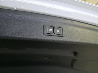 Audi Q3 20 TDI - 150 - BV S-tronic S-Line   - 13