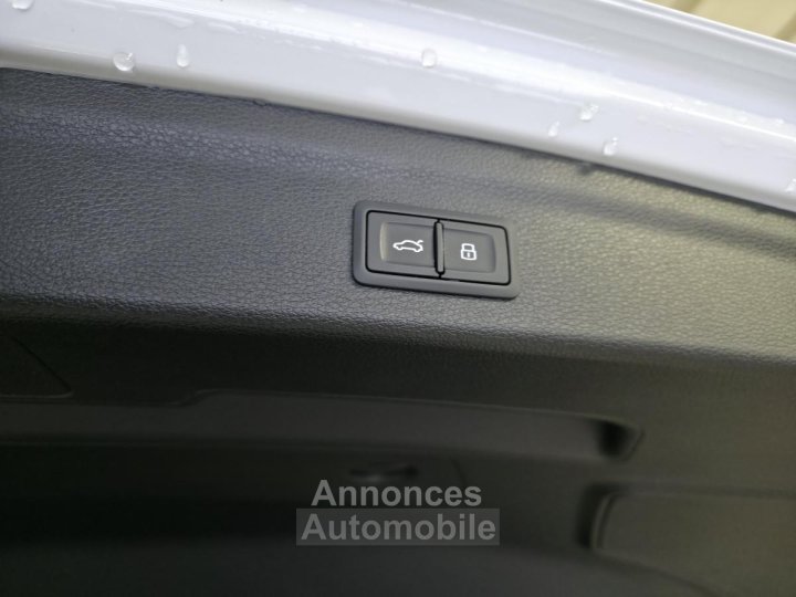 Audi Q3 20 TDI - 150 - BV S-tronic S-Line - 13