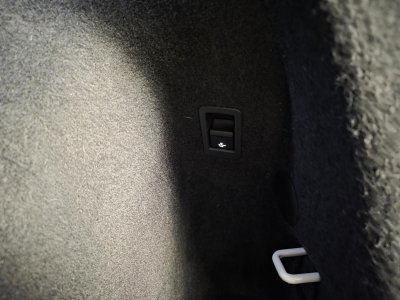 Audi Q3 20 TDI - 150 - BV S-tronic S-Line   - 14