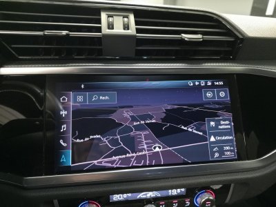 Audi Q3 20 TDI - 150 - BV S-tronic S-Line   - 19