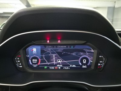 Audi Q3 20 TDI - 150 - BV S-tronic S-Line   - 21